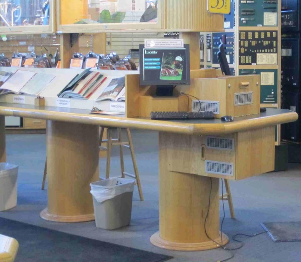 A visit to the Lee Valley store in Ottawa